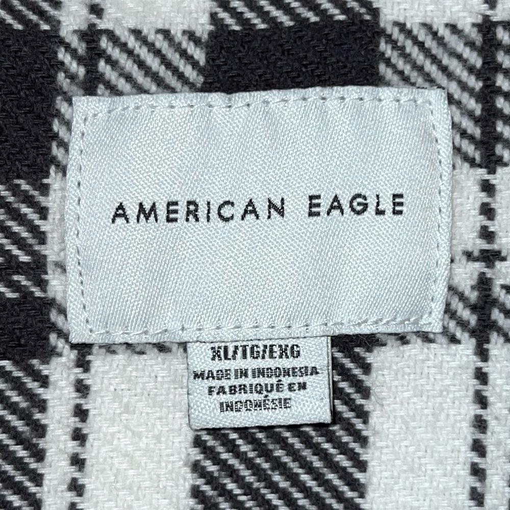American Eagle Cropped Button Down Top - image 3
